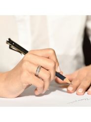 CARATELLI Złoty pierścionek "Malia" z diamentami rozmiar: 52. Szare pierścionki CARATELLI, z diamentem, złote. Za 1,592.03 zł.