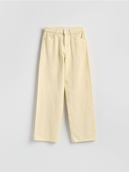 Jeansy wide leg w prążek - żółty. Żółte jeansy Reserved, bez wzorów. W wyprzedaży za 69.99 zł.
