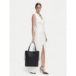 Torebka Elisabetta Franchi. Czarne shopper Elisabetta Franchi, bez wzorów, bez dodatków. Za 1,799.00 zł.