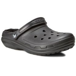 Klapki Crocs. Czarne klapki Crocs, bez wzorów, bez obcasa. Za 159.99 zł.