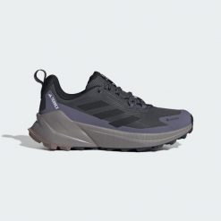 Damskie buty trekkingowe adidas Terrex Trailmaker 2. Czarne trekkingi Adidas. W wyprzedaży za 412.62 zł.