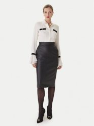 Elisabetta Franchi Koszula CA-131- 57E2-V390 Écru Regular Fit. Koszule Elisabetta Franchi, bez wzorów, z wiskozy, bez kołnierzyka, bez ramiączek. Za 1,689.00 zł.