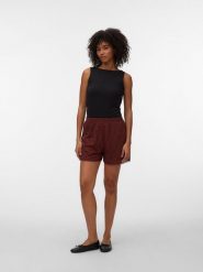 Vero Moda Szorty w kolorze brązowym rozmiar: XL. Brązowe szorty Vero Moda, bez wzorów. Za 65.54 zł.