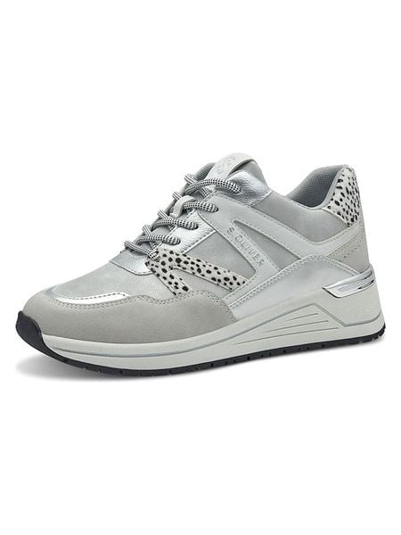 S.Oliver Sneakersy w kolorze srebrnym rozmiar: 36. Szare trampki S.Oliver, bez wzorów, bez zapięcia. Za 129.95 zł.