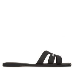 Klapki KARL LAGERFELD. Czarne klapki KARL LAGERFELD, bez wzorów, bez obcasa. Za 189.99 zł.