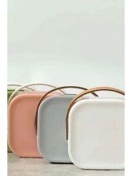 Violeta Home Organizer w kolorze niebieskim na przybory do makijażu - 9 x 9 x 4 cm rozmiar: onesize. Zestawy Violeta Home. Za 34.99 zł.