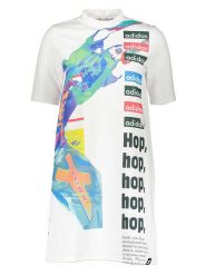 Adidas Sukienka "Collective Memories" w kolorze białym ze wzorem rozmiar: 32. Białe sukienki Adidas, na co dzień, bez wzorów, z materiału, bez kołnierzyka, bez ramiączek, midi, proste. Za 96.83 zł.
