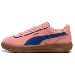 Adidasy Puma Club Klassika Sd, Kobiety. Czerwone obuwie sportowe Puma, z zamszu, bez zapięcia, trekkingowe. W wyprzedaży za 209.00 zł.