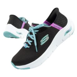 Buty sportowe damskie Skechers SLIP-INS. Czarne obuwie sportowe Skechers, z tkaniny, bez zapięcia, trekkingowe, Skechers Sport. Za 279.00 zł.