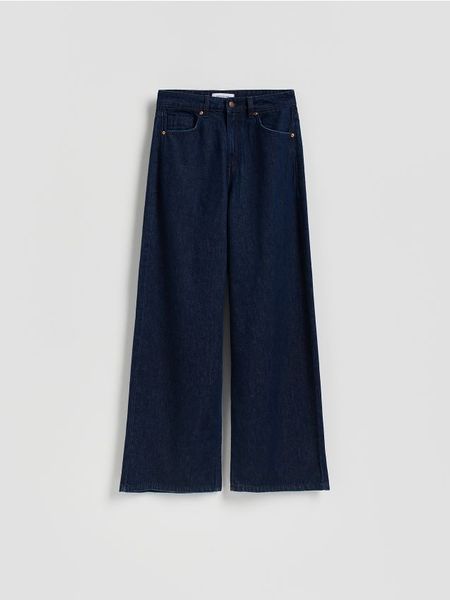 Jeansy wide leg comfort - granatowy. Niebieskie jeansy Reserved, bez wzorów. W wyprzedaży za 99.99 zł.