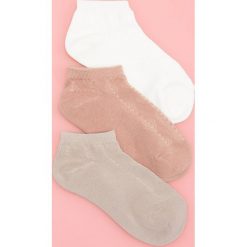 Stopki z bawełny organicznej 3 pack - Kremowy. Białe skarpety Reserved, bez wzorów, z bawełny. Za 24.99 zł.