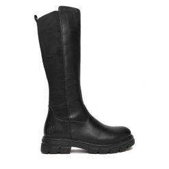 Kozaki Rieker. Czarne kozaki Rieker, bez obcasa, na płaskiej podeszwie, bez zapięcia. Za 479.99 zł.