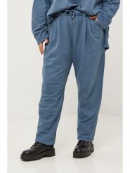 Curvy Lady Spodnie w kolorze niebieskim rozmiar: 48/50. Niebieskie spodnie materiałowe Curvy Lady, na co dzień, bez wzorów, z materiału, z standardowym stanem. Za 152.99 zł.