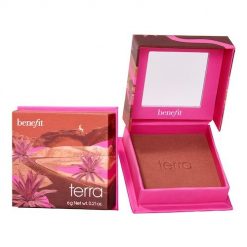 Benefit Cosmetics - Terra - Róż Do Policzków W Odcieniu Złotoczerwonej Cegły - Box O' Powder Terra Full Size - Dla Kobiet. Róże BENEFIT COSMETICS. Za 185.00 zł.