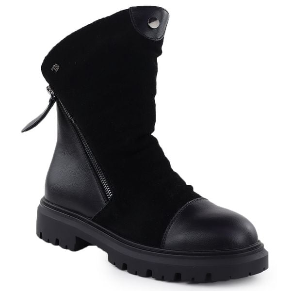 Skórzane botki damskie na platformie czarne T.Sokolski Z25-163. Czarne botki T.Sokolski, bez wzorów, ze skóry, bez obcasa, na platformie, bez zapięcia. Za 246.98 zł.