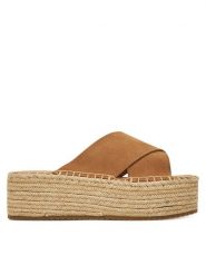 DeeZee Klapki 42422 Brązowy. Brązowe klapki DeeZee, bez wzorów, z materiału, bez obcasa. Za 159.99 zł.