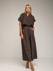 Tantra Bluzka w kolorze brązowym rozmiar: onesize. Brązowe bluzki Tantra, bez wzorów, z bawełny, bez kołnierzyka, bez ramiączek. Za 121.99 zł.