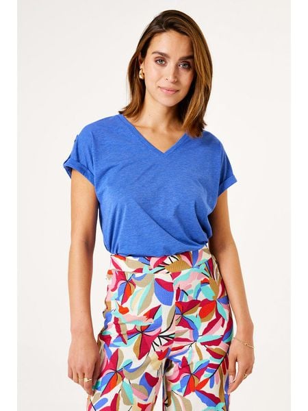 Garcia Koszulka w kolorze niebieskim rozmiar: M. Niebieskie bluzki Garcia, m, bez wzorów, bez kołnierzyka, bez ramiączek. Za 74.28 zł.