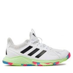Buty halowe adidas. Białe obuwie sportowe Adidas, bez zapięcia. Za 349.99 zł.