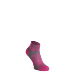 Skarpety do biegania damskie Bridgedale Ultralight T2 Merino Sport Low. Czerwone skarpety Bridgedale, bez wzorów. Za 92.39 zł.