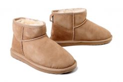 EMU AUSTRALIA W10937 Stinger Micro sand, botki damskie. Brązowe botki EMU Australia, bez wzorów, ze skóry, bez obcasa, bez zapięcia. Za 669.90 zł.