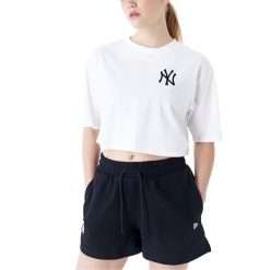 Nowa Koszulka Mlb Le Crop Tee Neyyan Whiblk Damskie. Białe bluzki New Era, m, bez wzorów, z bawełny, casualowe, bez kołnierzyka, bez ramiączek. Za 266.00 zł.