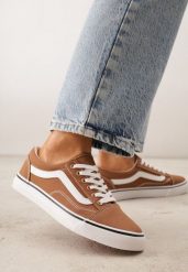 Brązowe Tenisówki Trampki z Niską Cholewką Ozdobione Geometrycznym Wzorem Wioressa. Brązowe trampki Renee, bez wzorów, z jeansu, przed kostkę, bez zapięcia. Za 79.99 zł.