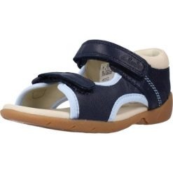 Sandały CLARKS ZORA SPIRIT T Niebieski. Niebieskie sandały Clarks, bez wzorów, ze skóry, bez obcasa, bez zapięcia. Za 139.99 zł.