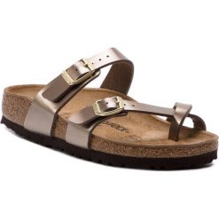 Japonki BIRKENSTOCK - Mayari 1012978 Electric Metalilic Taupe. Brązowe klapki Birkenstock, bez wzorów, ze skóry ekologicznej, bez obcasa. W wyprzedaży za 199.00 zł.
