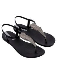 Buty sandały japonki damskie Ipanema Class Flora. Czarne klapki Ipanema, bez wzorów, z materiału, bez obcasa. Za 109.99 zł.