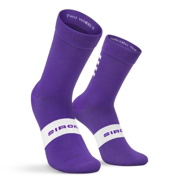 Skarpetki rowerowe Kolarstwo Siroko S1 Purple. Fioletowe skarpety SIROKO, bez wzorów, z elastanu. Za 54.40 zł.