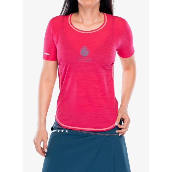 Koszulka treningowa damska Crazy Shirt Exit. Czerwone bluzki Crazy, bez wzorów, sportowe, bez kołnierzyka, bez ramiączek. Za 235.99 zł.