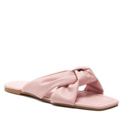 Klapki ONLY Shoes. Czerwone klapki ONLY SHOES, bez wzorów, bez obcasa. Za 69.99 zł.