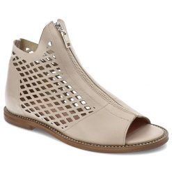 Beżowe Sandały Lamanti Modne Buty Na Lato. Brązowe sandały Lamanti, bez wzorów, ze skóry, bez obcasa, bez zapięcia. Za 309.00 zł.