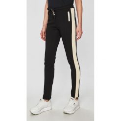 Scotch & Soda - Spodnie. Białe spodnie materiałowe Scotch & Soda, na co dzień, l, bez wzorów, z bawełny. Za 379.90 zł.