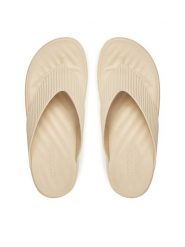 Crocs Japonki Getaway Groove Platform Flip 210700 Beżowy. Brązowe klapki Crocs, bez wzorów, z tworzywa sztucznego, bez obcasa. Za 139.99 zł.