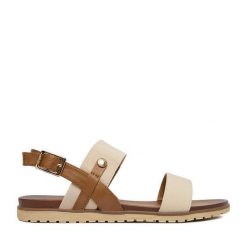 Sandały Beverly Hills Polo Club. Brązowe sandały Beverly Hills Polo Club, bez wzorów, bez obcasa, na płaskiej podeszwie, bez zapięcia. Za 129.99 zł.