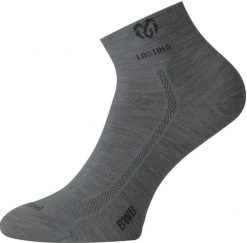Skarpety merino BWB. Brązowe skarpety LASTING, bez wzorów, z elastanu. Za 55.00 zł.