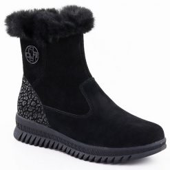 Skórzane botki damskie zamszowe z futerkiem czarne Filippo DBT7271. Czarne botki Filippo, bez wzorów, ze skóry, bez obcasa, bez zapięcia. Za 249.99 zł.