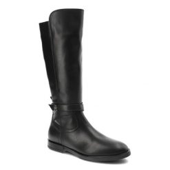 Czarne Kozaki Damskie Tommy Hilfiger Eleganckie Skórzane Buty. Czarne kozaki TOMMY HILFIGER, ze skóry, bez obcasa, na płaskiej podeszwie, bez zapięcia. Za 689.00 zł.