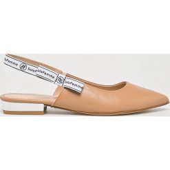 Solo Femme - Baleriny. Brązowe baleriny Solo Femme, bez wzorów, z materiału, bez obcasa. W wyprzedaży za 249.90 zł.