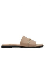 LOVE MOSCHINO Klapki JA28082G1MIM0131 Beżowy. Brązowe klapki Love Moschino, bez wzorów, ze skóry, bez obcasa. Za 419.99 zł.