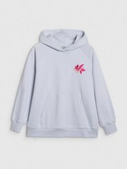 4F Bluza dresowa oversize nierozpinana z kapturem damska - niebieska M/L. Niebieskie bluzy 4f, l, bez wzorów, z bawełny, z kapturem. W wyprzedaży za 79.99 zł.