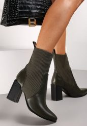Zielone Botki Tristn. Zielone botki Renee, bez wzorów, prążkowane, ze szpiczastym noskiem, za kostkę, bez obcasa, na obcasie, bez zapięcia. Za 79.99 zł.