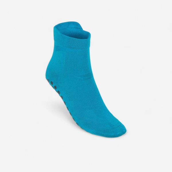 Skarpetki basenowe Nabaiji. Niebieskie skarpety NABAIJI, bez wzorów, z materiału. Za 44.99 zł.