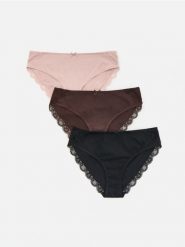 Bawełniane majtki figi z koronką 3 pack - brązowy. Brązowe figi Reserved, l, bez wzorów, z bawełny. Za 59.99 zł.