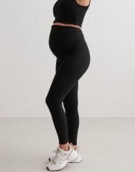 Damskie legginsy ciążowe, krótsze, wysoki stan, squat proof Sense czarne. Czarne legginsy AIM'N, s, bez wzorów, z dzianiny, z podwyższonym stanem, krótkie. Za 297.00 zł.