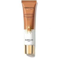 Guerlain Terracotta Joli Teint Ochronny, koloryzujący krem nawilżający Podkłady 30 ml 40 - AMBER. Kremy tonujące Guerlain. Za 168.75 zł.