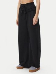 Adidas Spodnie dresowe Sst Double Waisted KS9235 Czarny Relaxed Fit. Czarne spodnie dresowe Adidas, xs, bez wzorów, z bawełny. Za 349.99 zł.