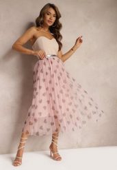 Różowa Tiulowa Rozkloszowana Spódnica Plisowana z Aplikacjami Serc i Gumką w Pasie Missari. Czerwone spódnice Renee, na co dzień, l, z aplikacjami, z tiulu, eleganckie, midi, plisowane. Za 59.99 zł.